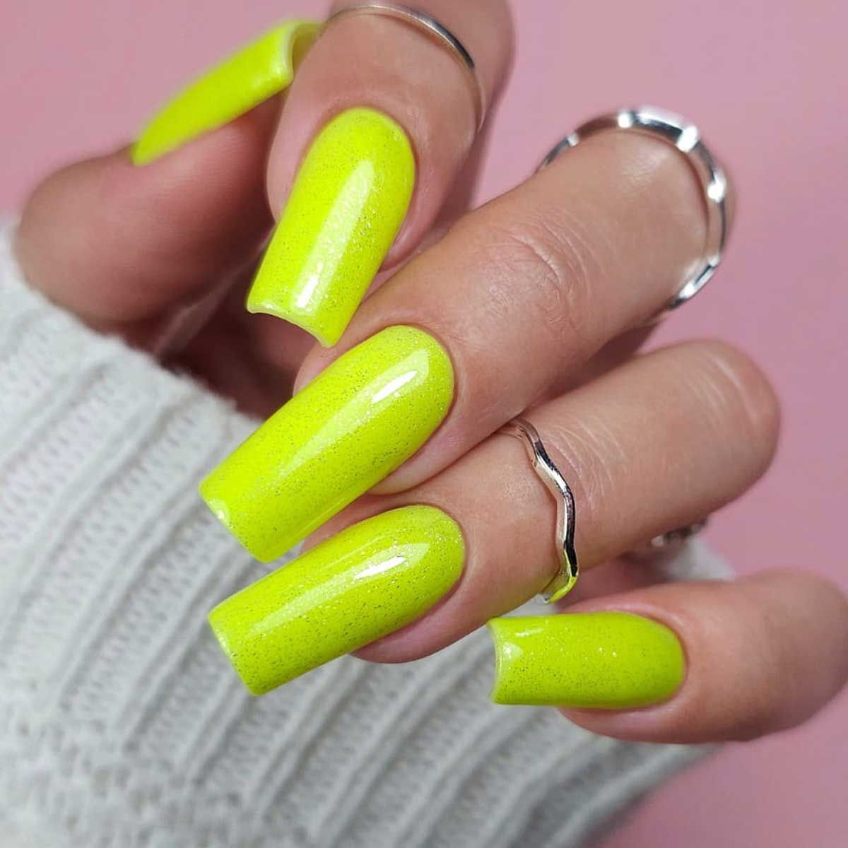 Claresa UV-LED-Gel-Nagellack, 5 ml, Funky Disco 1, gelbe Rille