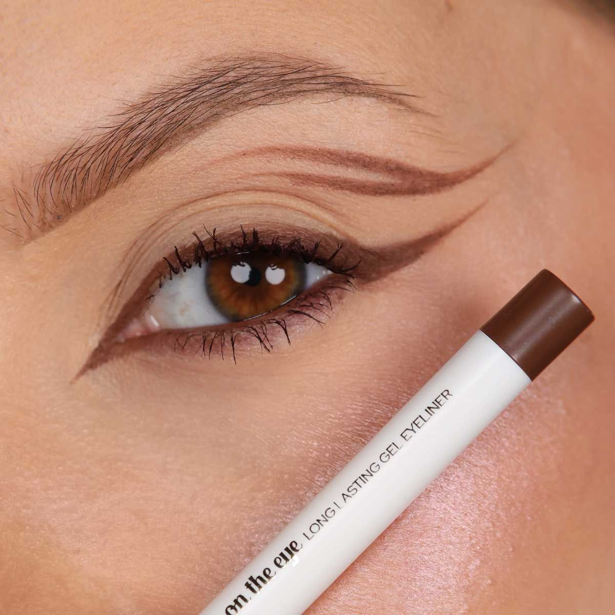 Claresa schont das Auge, langanhaltender Gel-Eyeliner 02 brauner Lotus