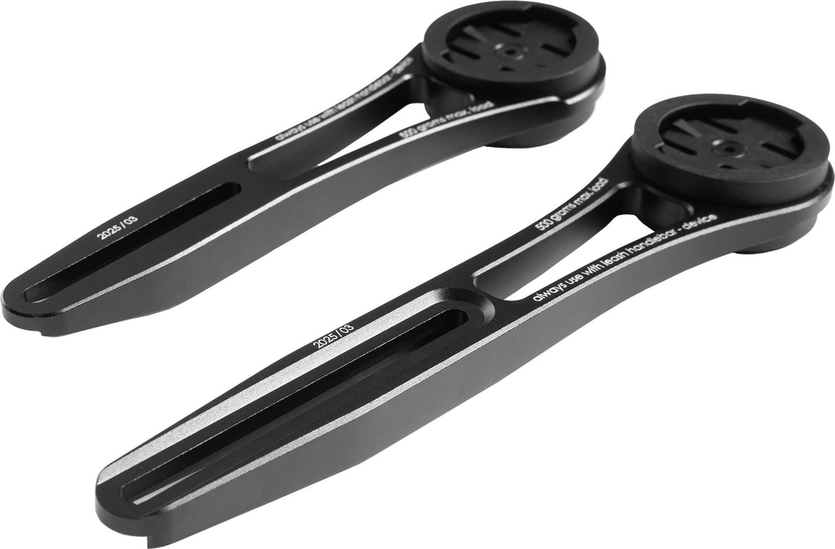 Cube navigation mount x-lock