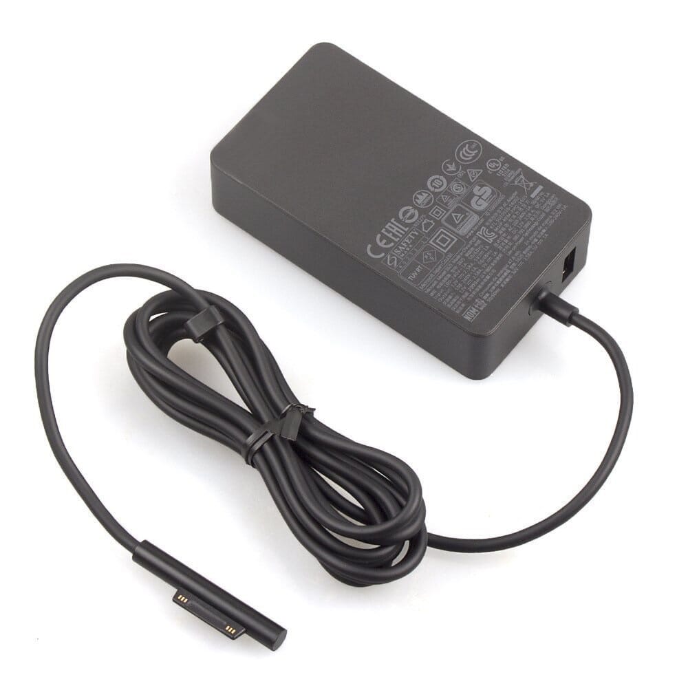 Microsoft Uewerfläch Adapter 65W