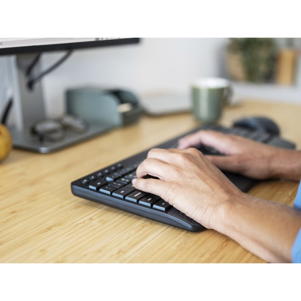 Trust Trezo Comfort kabelloses Tastatur- und Mausset, Desktop-Set (schwarz, US-Layout (QWERTY), 100 %)