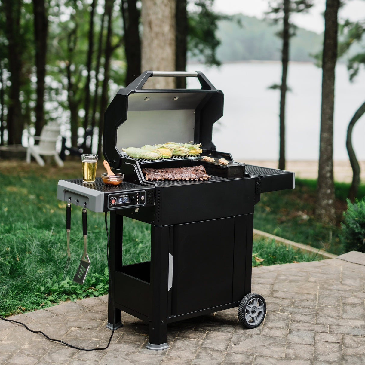 Masterbuilt Masterbuilt Autoignite Serie 545 Digitalkohle -Barbecue e
