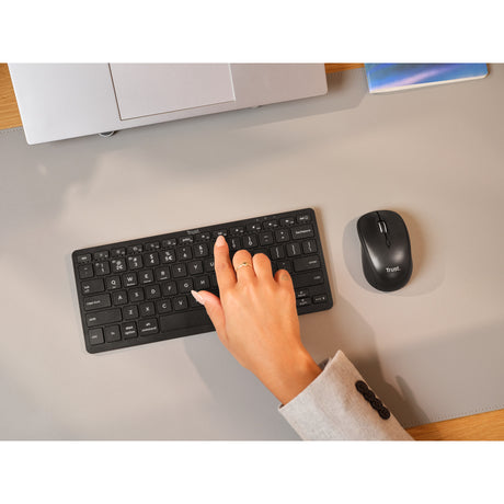 Trust nado ii bluetooth-toetsenbord (zwart, us lay-out (qwerty), scissor switches, 80% (tkl), bluetooth)