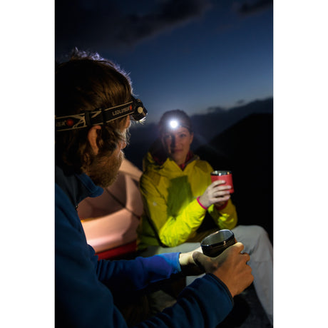 Ledlenser Stirnlampe h14r.2 LED-Beleuchtung (850 lm, 6000 - 8000k)