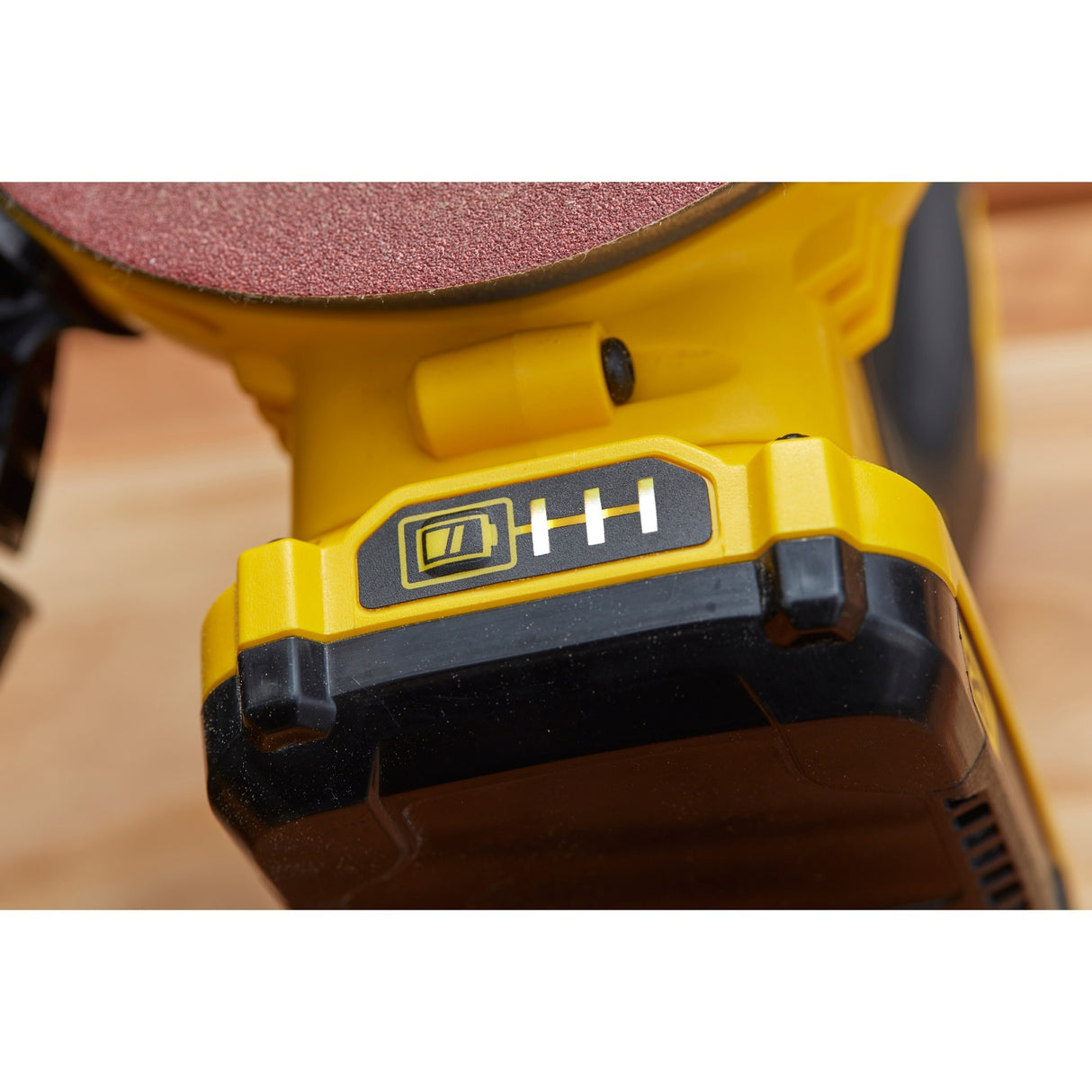 Stanley Fatmax V20 18V exzentrischer Schleifer