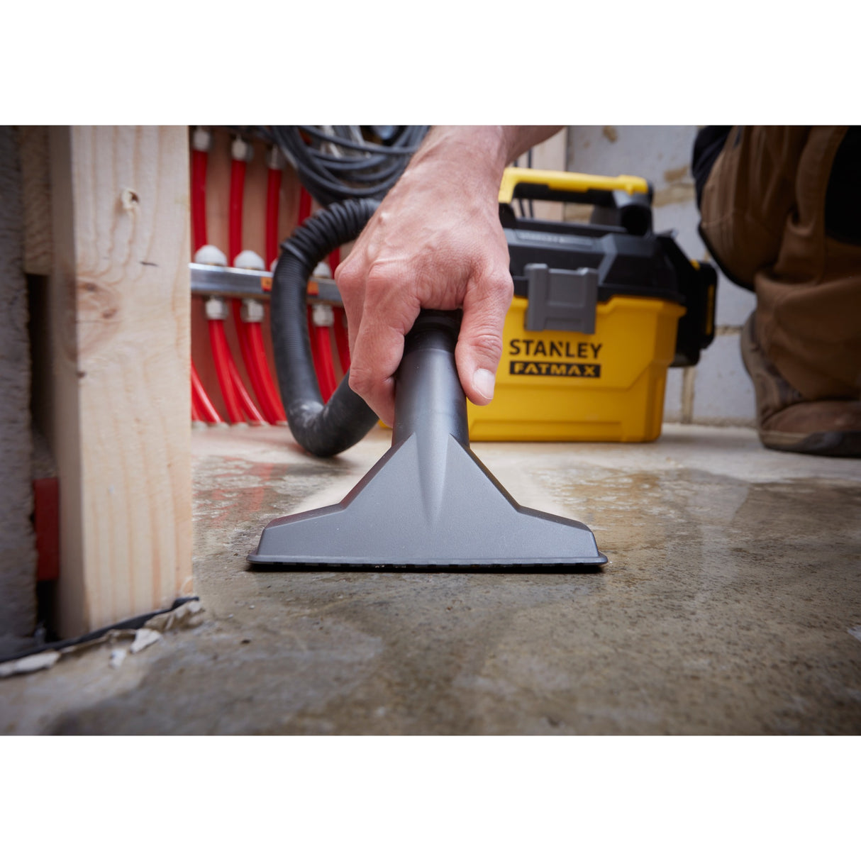 Stanley Fatmax V20 18 V 7,5 l Nat und trockene kabellose Stoffe