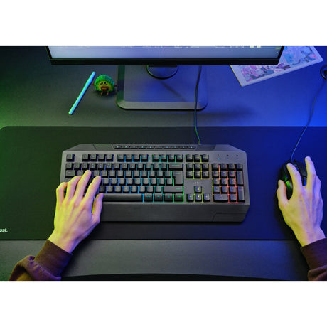 Trust GXT 836 EVOCX RGB-Gaming-Tastatur (schwarz, US-Layout (QWERTY), Membran, 100 %, RGB)