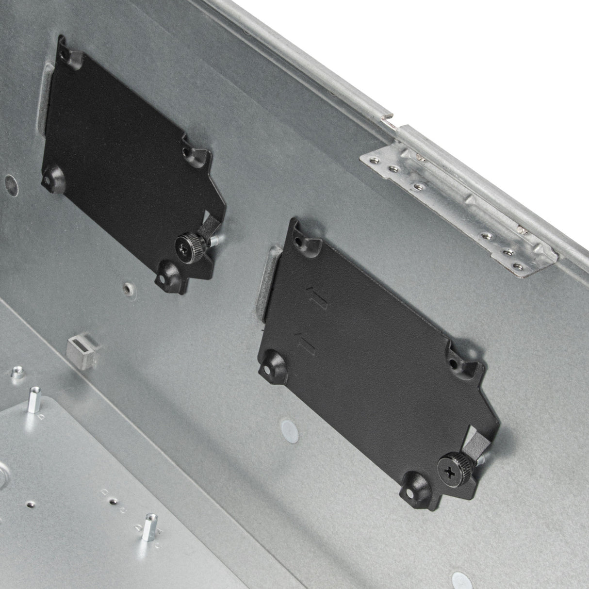 Silverstone RM51