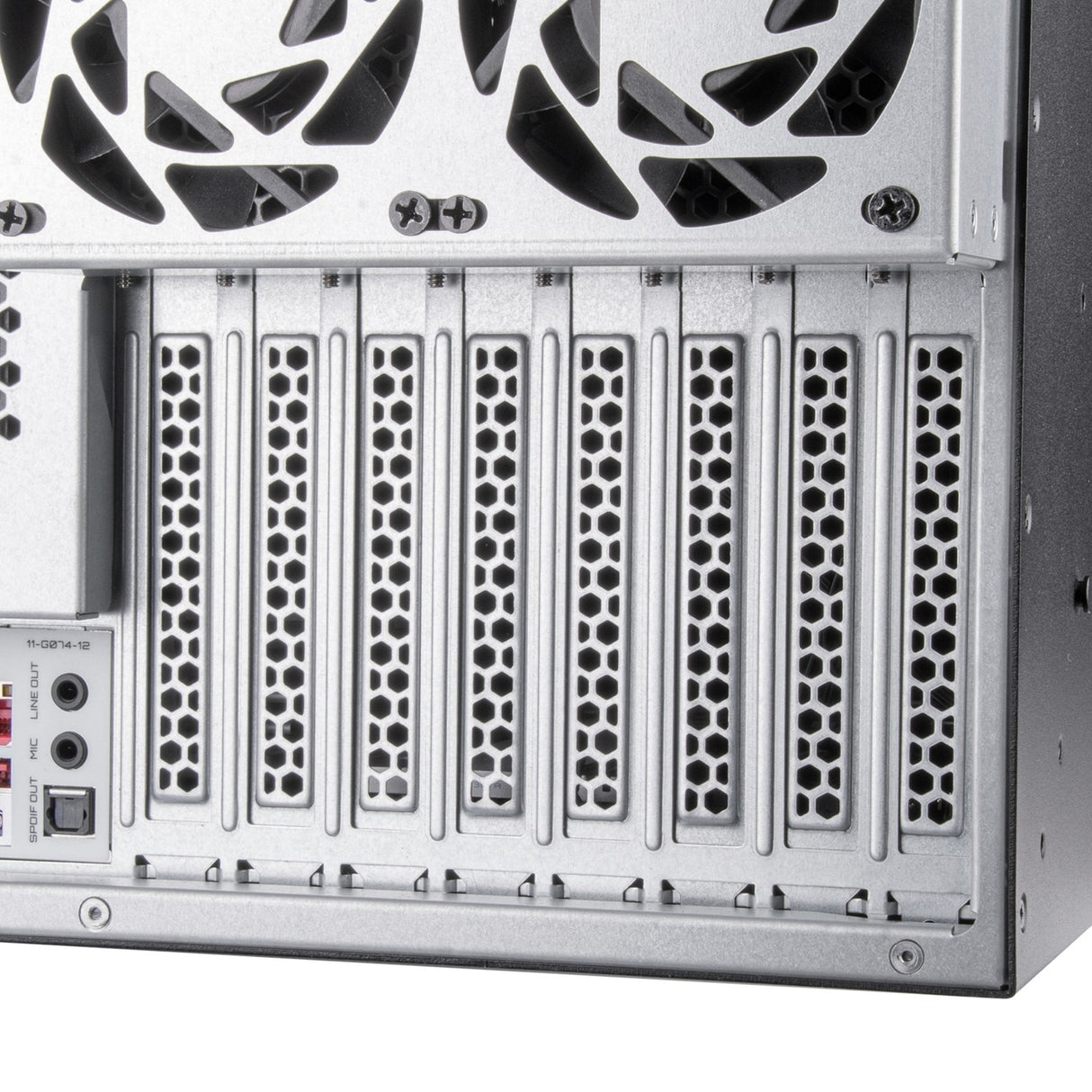 Silverstone RM52 Servergehäuse (schwarz | 2x USB-A | 1x USB-C)