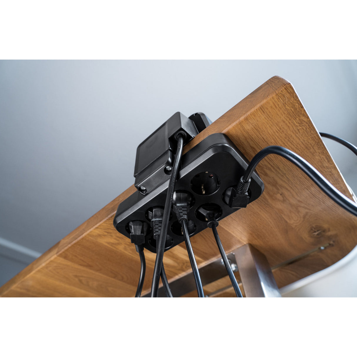 Brennerstuhl brennerstuhl®estilo Duplex-Steckdose, 1x USB C, 1x USB A, 10x Schutzkontaktsteckdosen, Silber Schwarz - 1153580200