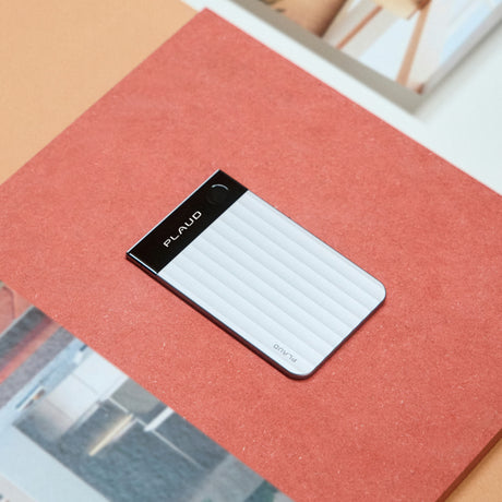 Plaud Note Pro Diktiergerät (Silber, 64 GB, Bluetooth (BLE 5.4), Dualband-WLAN (2,4 GHz 5 GHz))