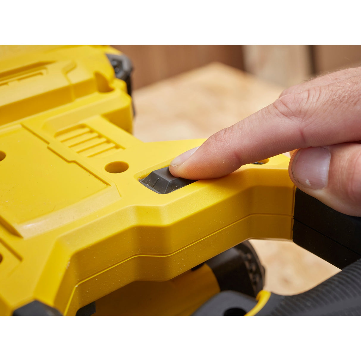 Stanley Fatmax V20 18V 4.0ah 190 mm bekannt