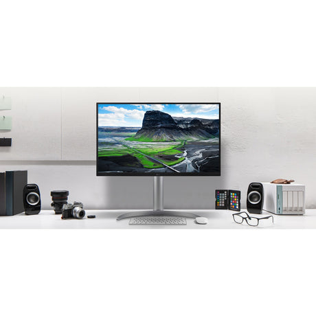 LG Ultrafine 32UQ850V-W 31,5 4K UHD Monitor (Weiß, 2x HDMI, Display Port, 2x USB-A, USB-B, USB-C)