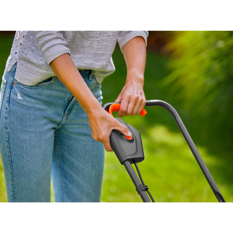 Gardena Powermax 30 18V P4A Solo Rasenmäher Akku ohne Akku, ohne Ladegerät 18V Schnittbreite max. 300 mm