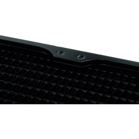 Alphacool nexxxos UT60 Vollkupfer 420-mm-Radiator (schwarz)