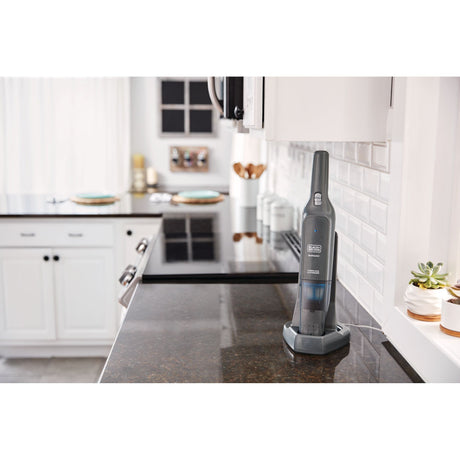 Black+decker hlvc320b11-qw 12v 2.0ah slim handvac kruimeldief handstofzuiger (zwart, incl. laadstation)