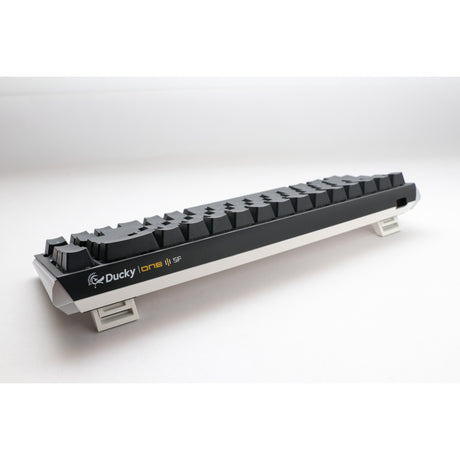 Ducky One 3 Classic SF RGB mechanische Tastatur (Schwarz, US-Layout (QWERTY), Cherry MX Brown, 65 %, RGB-LEDs, Double-Shot PBT, Hot-Swap-fähig, Quack-Mechanik)