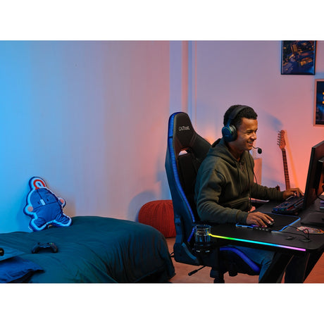 Trust GXT 709 Luminus RGB Gaming-Schreibtisch Gaming-Schreibtisch (Schwarz)
