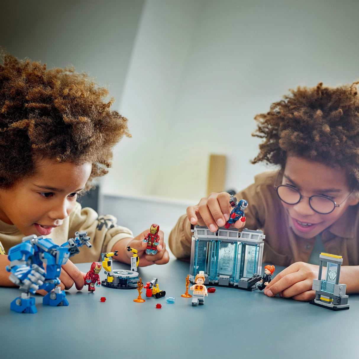 Lego 76315 Superhelden Marvel Iron Mans Labor: Rüstungsraum