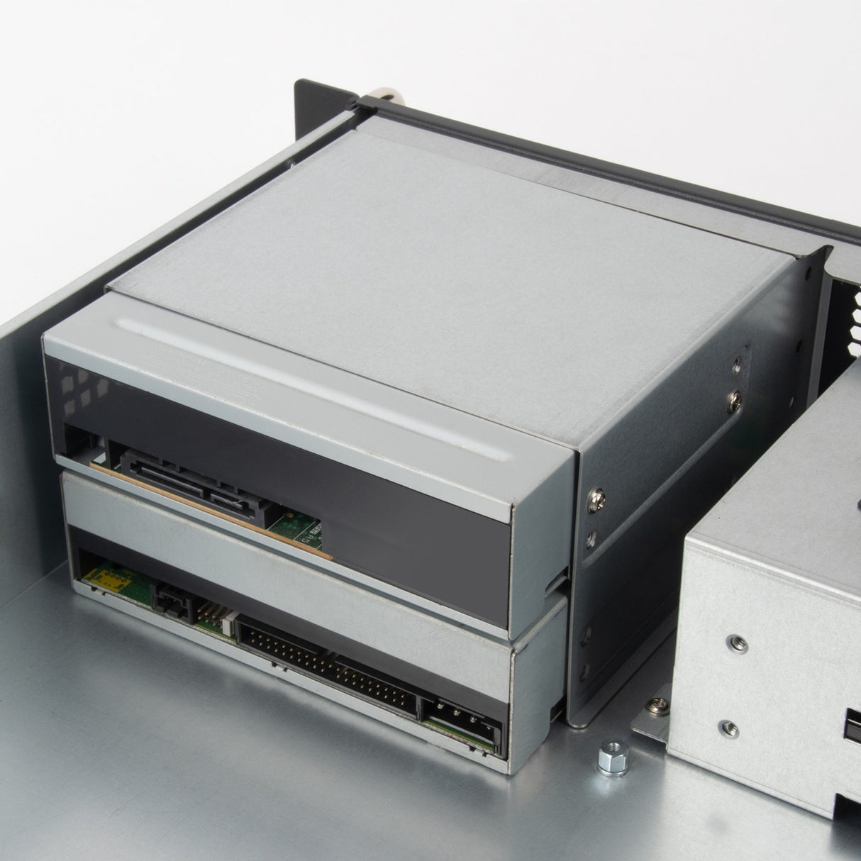 Silverstone SST-RM23-502-Mini-Rack-Gehäuse (schwarz)