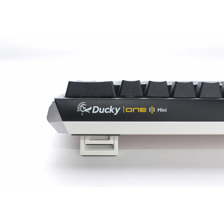 Ducky One 3 klassische Mini-RGB-mechanische Tastatur (Schwarz, US-Layout (QWERTZ), Cherry MX Silent Red, 60 %, RGB-LED, Double-Shot-PBT, Hot-Swap-fähig, Quack-Mechanik)