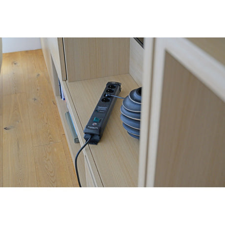 Brennerstuhl premium-line 60.000a Steckdosenleiste mit Überspannungsschutz 4-fach schwarz 1,8m h05vv-f 3g1,5