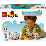 Lego Duplo Town 10447 Krankenwagen mit Fahrer