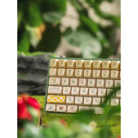 Iqunix F97 Floral Date RGB mechanische Gaming-Tastatur (grün, US-Layout (QWERTZ), Gateron-Rot, 96 %, RGB-LEDs, Hot-Swap-fähig, PBT, 2,4 GHz | Bluetooth 5.1 | USB-C)