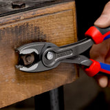 Knipex Frontgripzange | Länge 200 mm | polierte Mehrkomponentenhüllen | schwarz phosphatiert | 1 Stück - 82 02 200 - 82 02 200