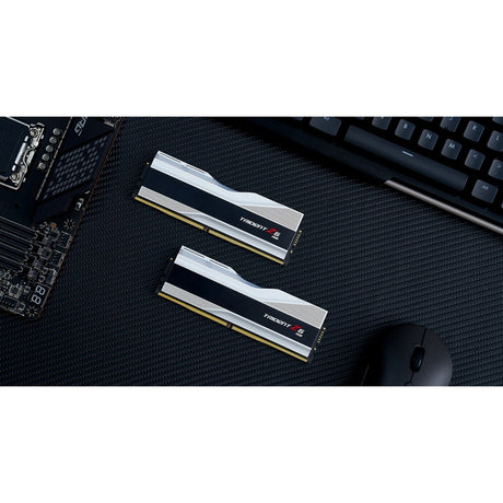 G.skill Trident Z5 RGB 32 GB DDR5-6400 (2x 16 GB) RAM (Silber, F5-6400J3239G16GX2-TZ5RS, XMP 3.0)
