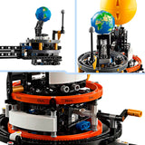 Lego Technic – Bauspielzeug „Erde und Mond in Bewegung“.