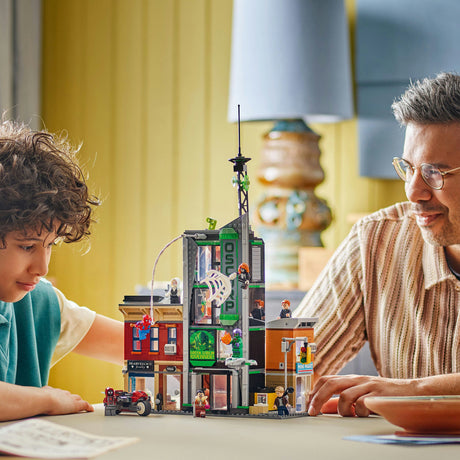 Lego® Marvel Spider-Man vs. Oscorp – 76324