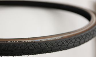 Schwalbe Tire Lite 28 x 1,40 37-622 mm schwarzbraun mit Reflexion