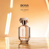 Hugo Boss Eau de Parfum sprüht den Duft für ihre 30-ml-Damen