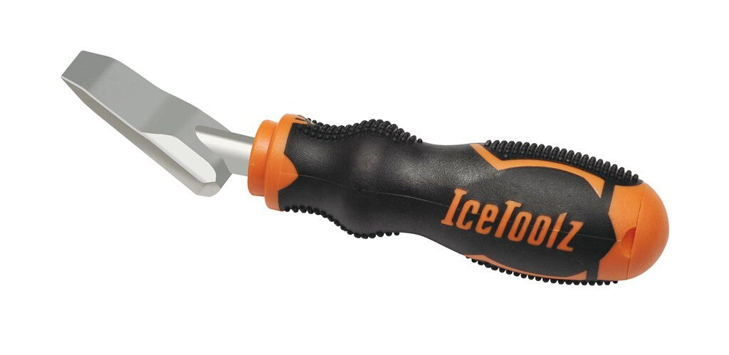 Zielwerkzeug Icetoolz V. Rentner und Bremsblock