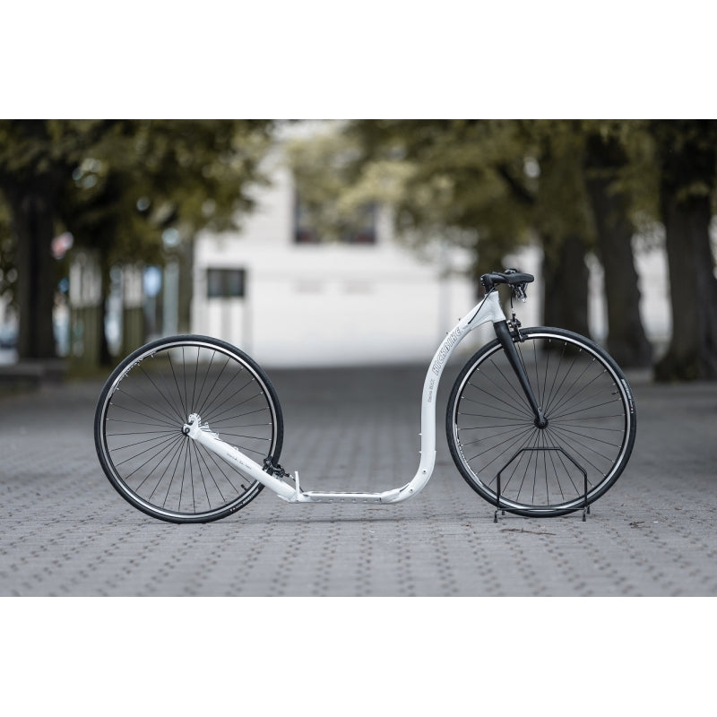 Kickbike -Rennen max 28 28 Weiß