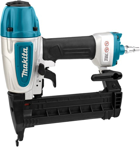 Makita AT638A 8-Stab-Heftgerät (schmale Krone) im Koffer, mit Öl – AT638A