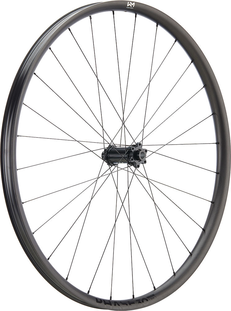 Newmen Phase 30 Light 29 6-Loch 15x110 Fade Carbon-Vorderrad