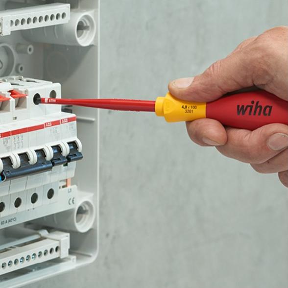 Wiha-Schraubendreher | Größe pH 3 | Klingenlänge 150 mm VDE-isoliert | 1 Stück - 00849 00849