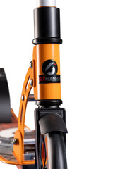 Sechs Grad 2-Rad-Stufenfußfußbremse Oranje Schwarz