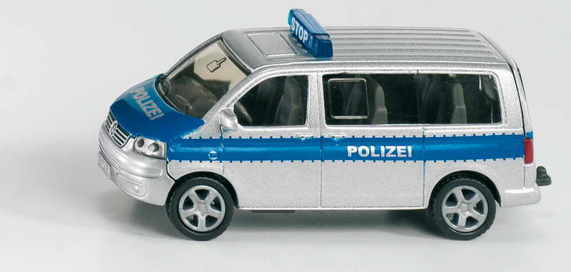 Siku 1350 Polizeibus