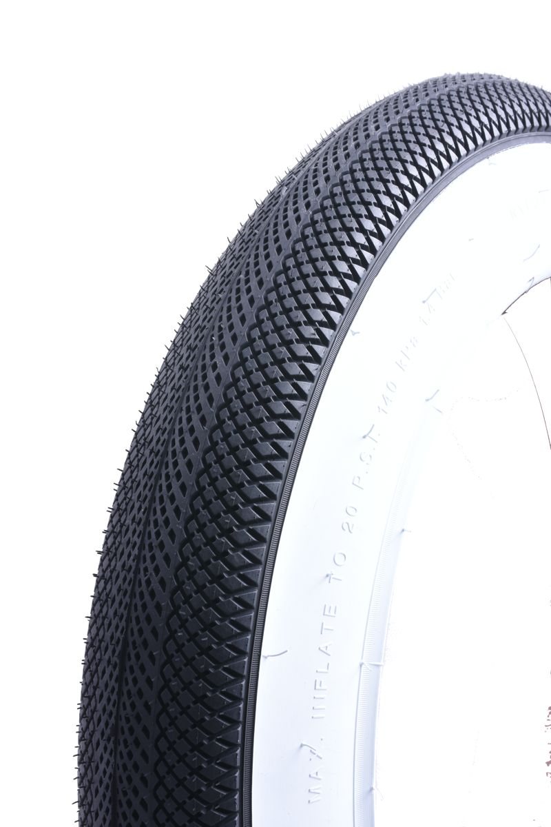 Divers mur blanc de pneu 20x4.00 | Fatbike Street