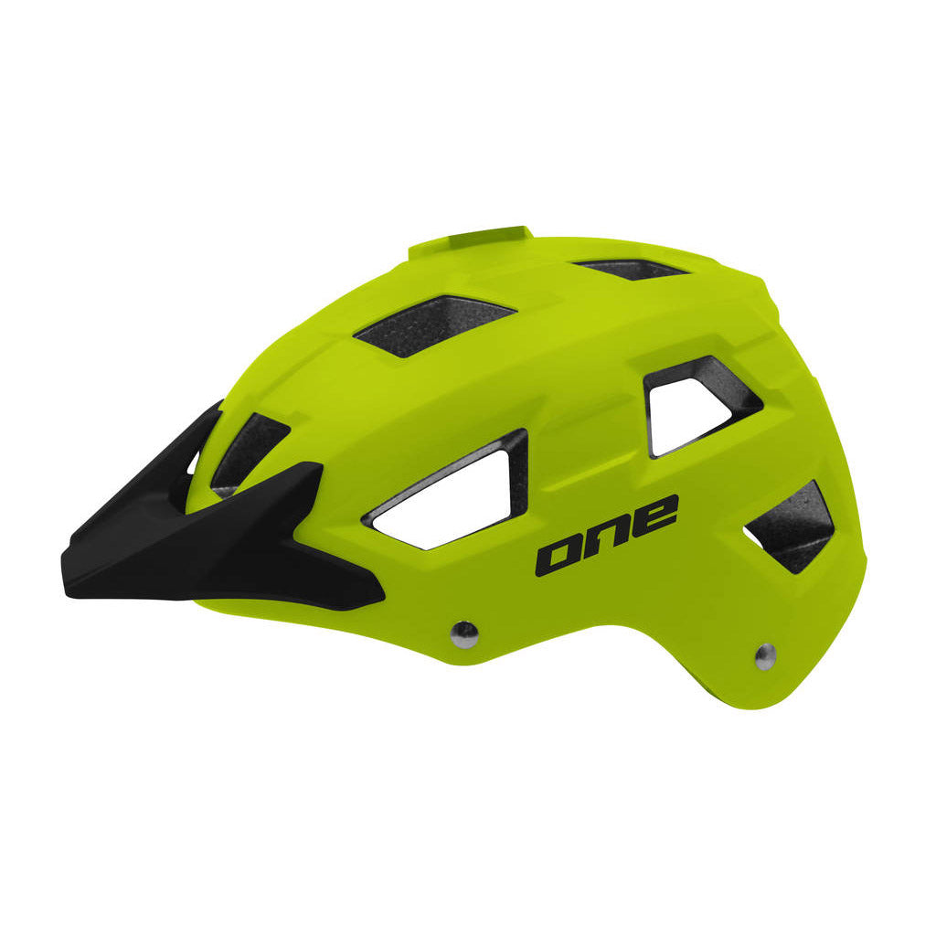 Een eng Helm Trail s m (54-58) schwaarz gréng